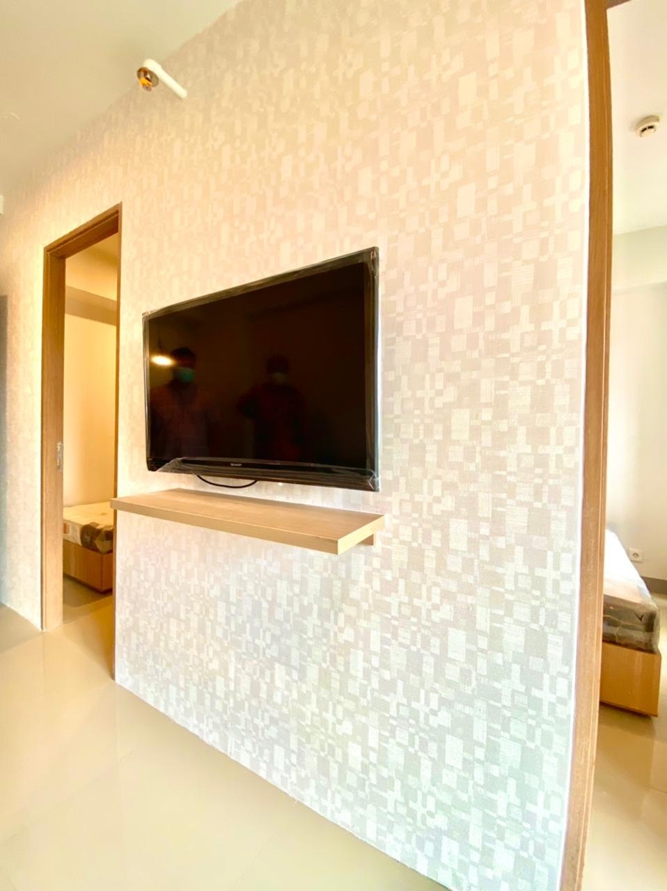 Partisi TV antar kamar Bintaro Parkview