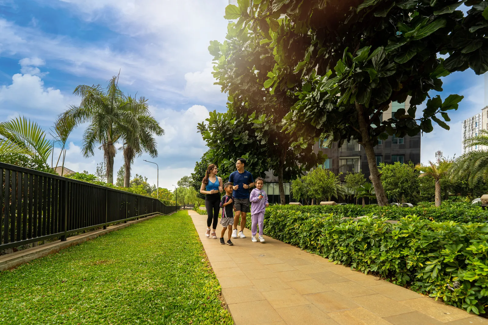 Jogging Track Southgate Residence Superblock TB Simatupang